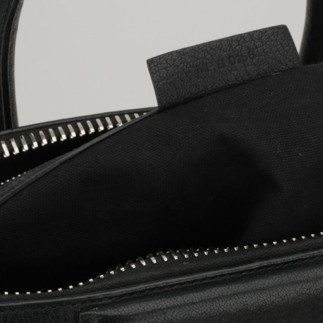 Givenchy Torebka antygona zadrapanie przez środek