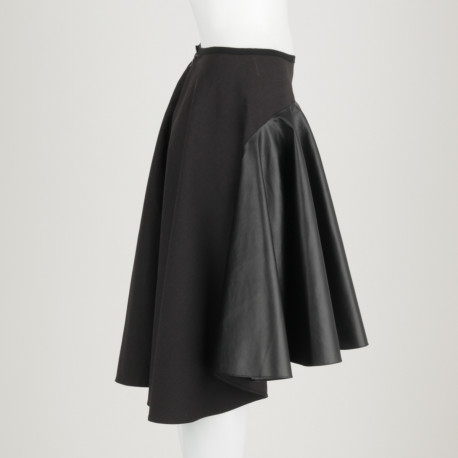 Lanvin Ubranie czarna rozkloszowana spódnica