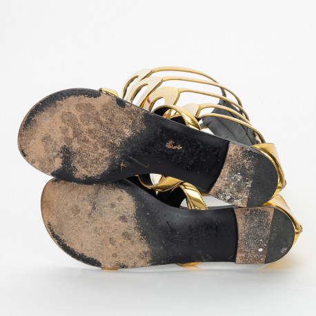 Giuseppe Zanotti złote sandały