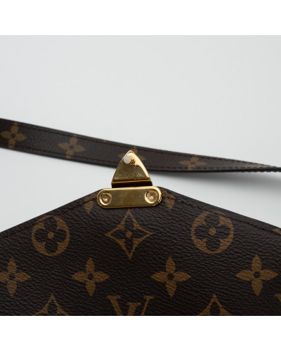 Louis Vuitton Torebka z naszywkami