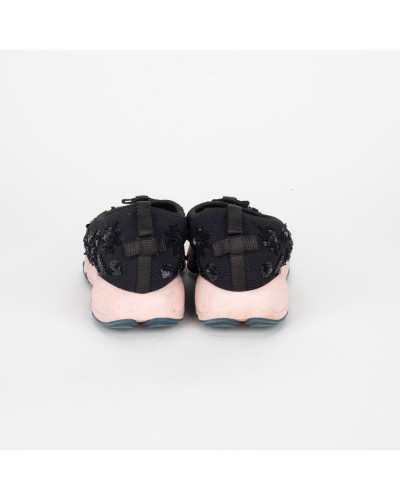 Dior Buty czarne sneakersy ze zdobieniami