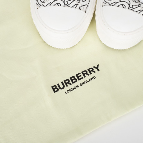 Burberry Buty sportowe czarno-białe w monogram