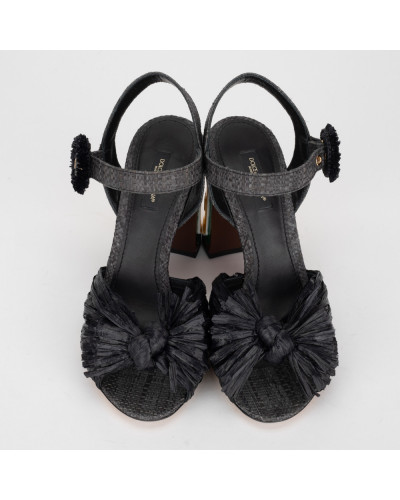 Dolce & Gabbana Sandały czarne z kolorowym obcasem