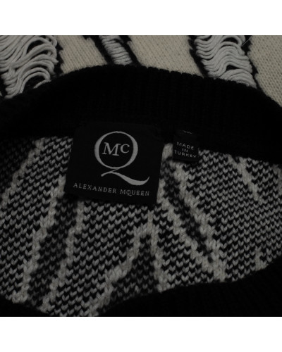 Alexander McQueen Sweter czarno-biały we wzór
