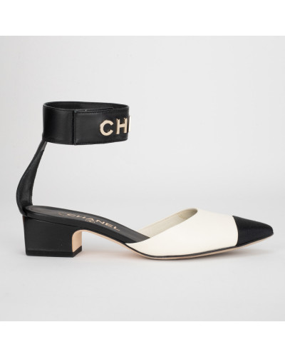 Chanel  Baleriny biało-czarne z paskiem na kostce