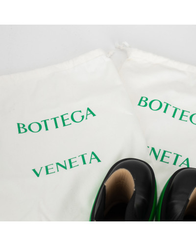 Bottega Veneta Botki czarne z zieloną podeszwą