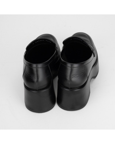 Chanel  Loafersy czarne