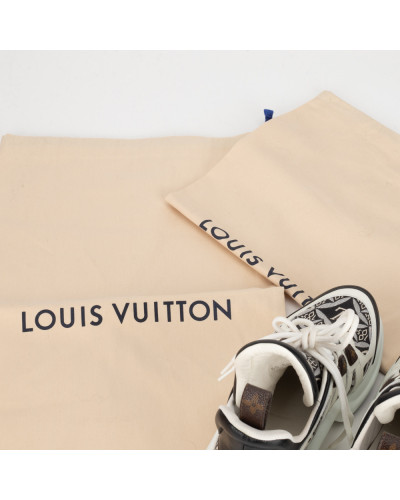 Louis Vuitton Na płaskim Archlight
