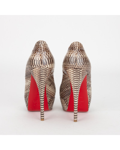 Christian Louboutin Szpilka Trocka