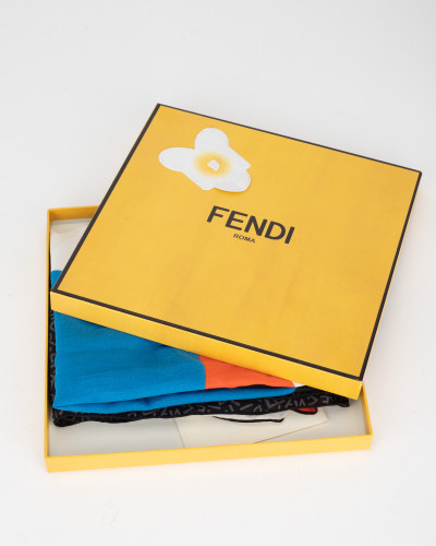 Fendi chusta grafitowa