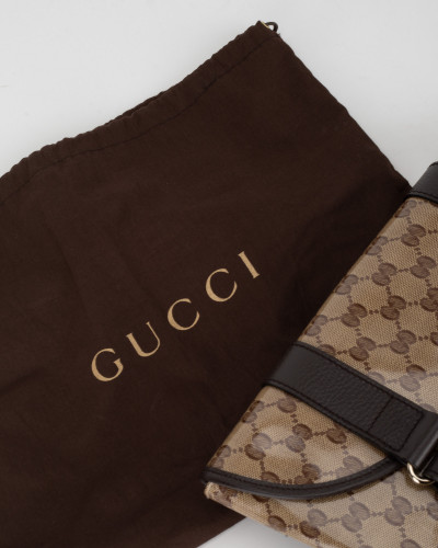 Gucci Nerka brązowa świecąca w logo