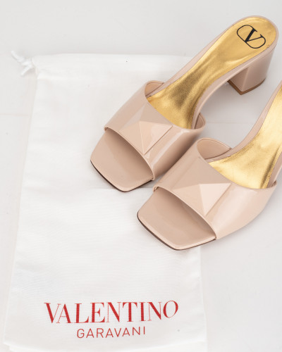 Valentino Sportowy