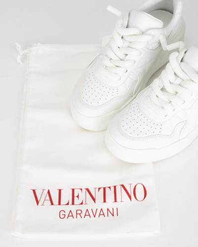 Valentino Sportowy