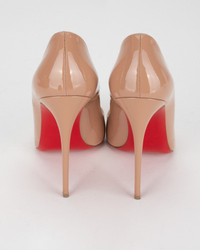 Christian Louboutin Szpilki bezowe lakierowane so Kate  120